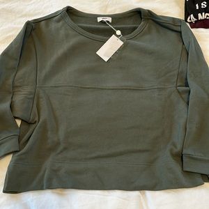 NWT Mikoh sweatshirt in khaki camo green